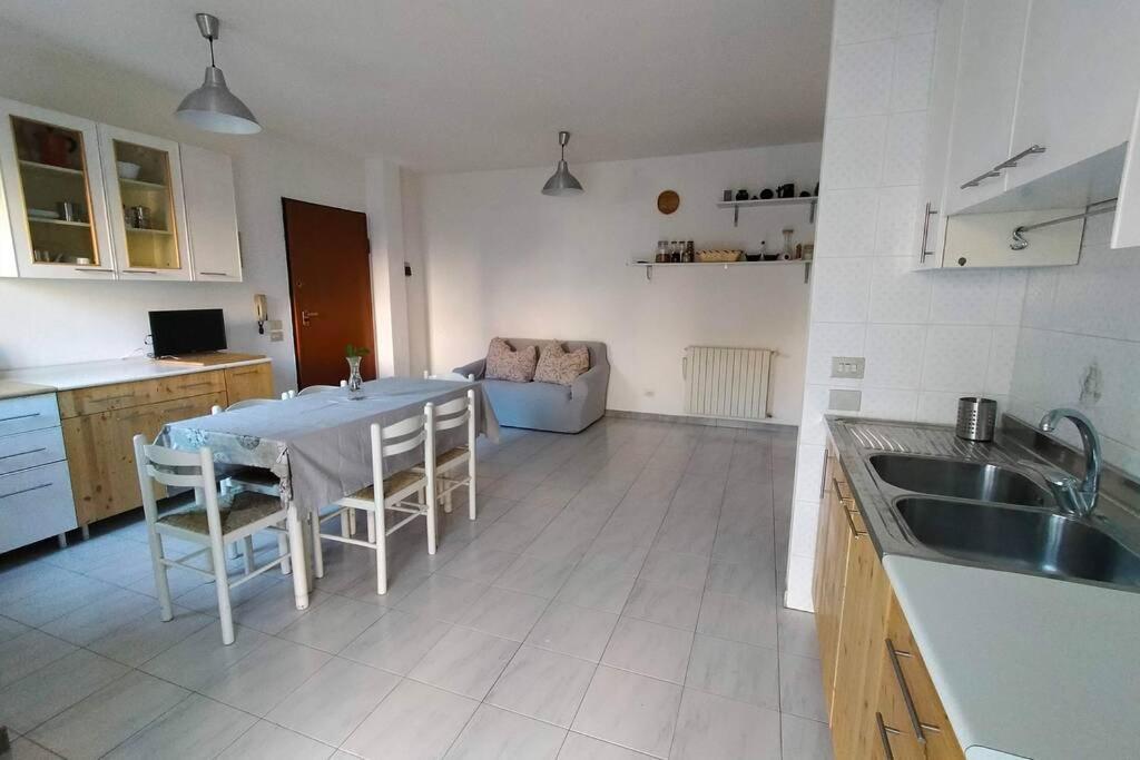 Apartment In Sardinia Decimomannu Экстерьер фото