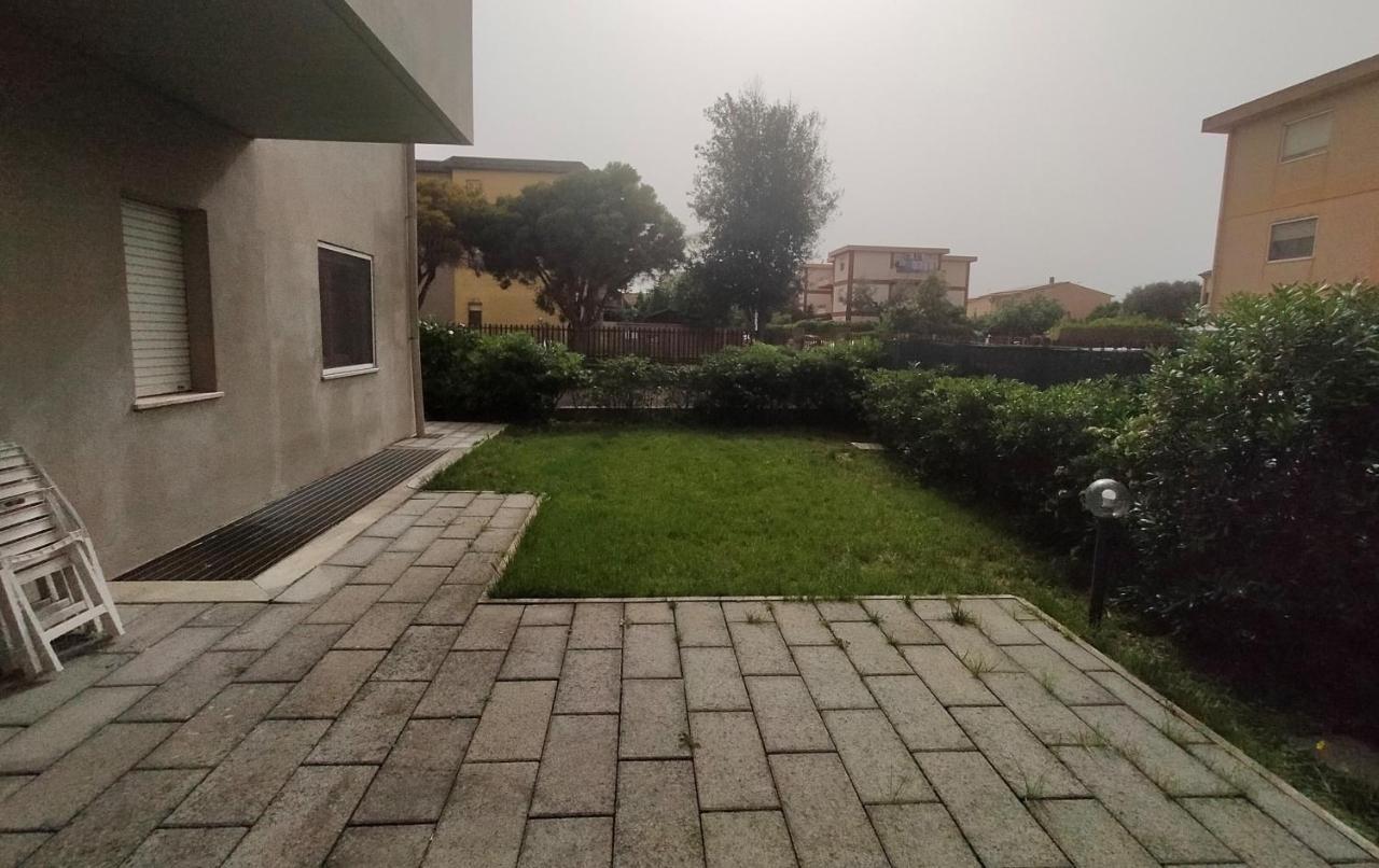 Apartment In Sardinia Decimomannu Экстерьер фото