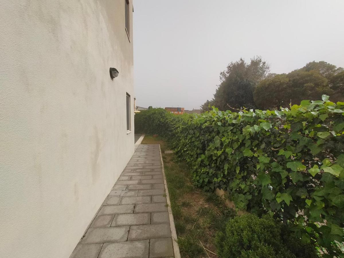 Apartment In Sardinia Decimomannu Экстерьер фото
