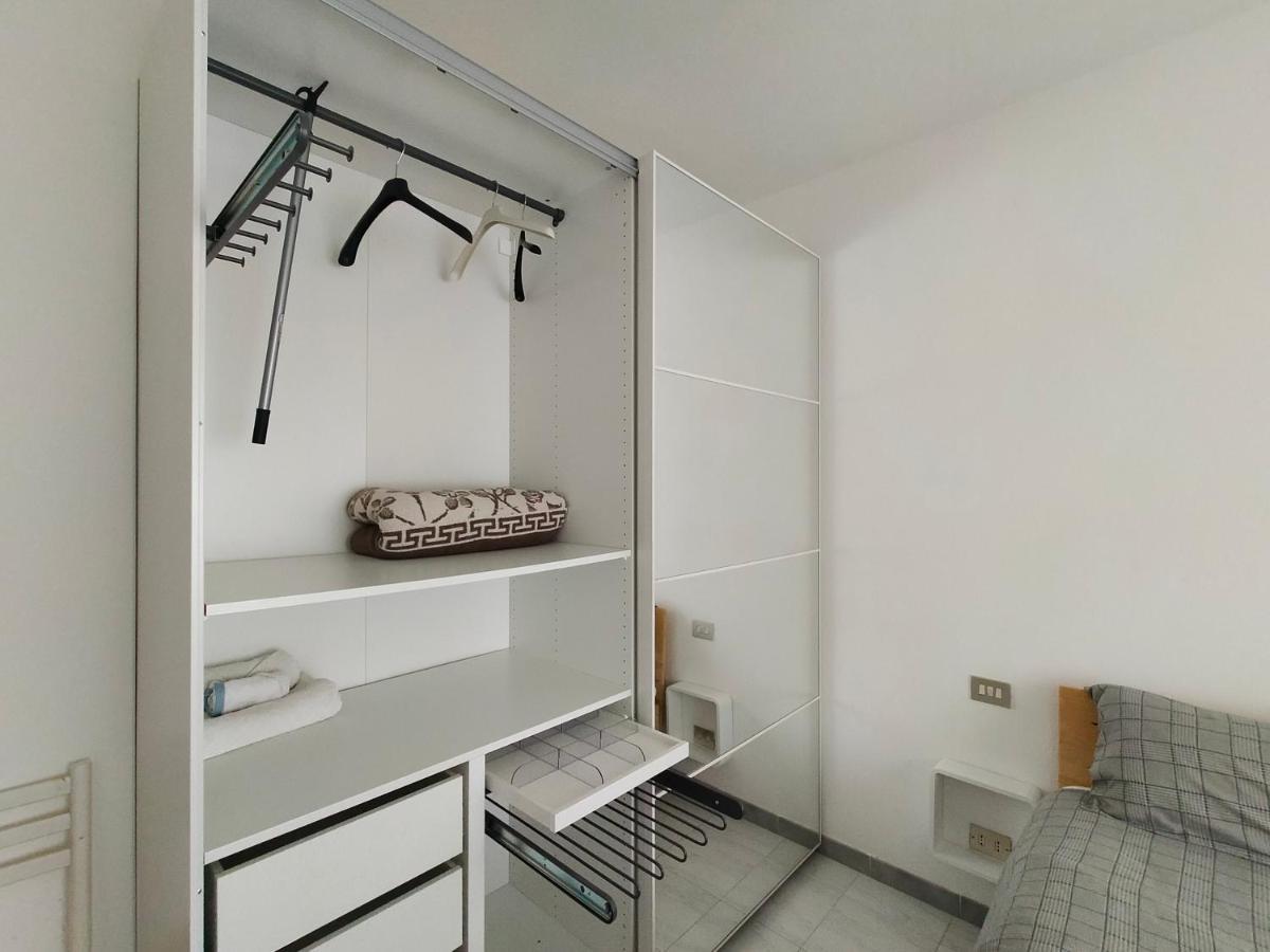 Apartment In Sardinia Decimomannu Экстерьер фото