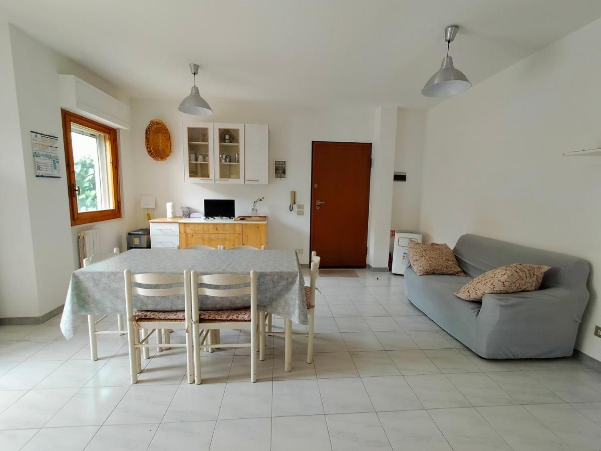Apartment In Sardinia Decimomannu Экстерьер фото
